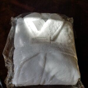 Brand New Parachute Cotton Robe